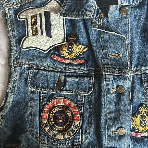 Vintage ‘92 Designer Donna Karan NY Denim Felt Letterman Vest Streetwear Retro - Picture 7 of 11